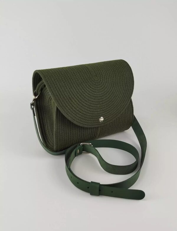 Dunkelgrüne Tasche